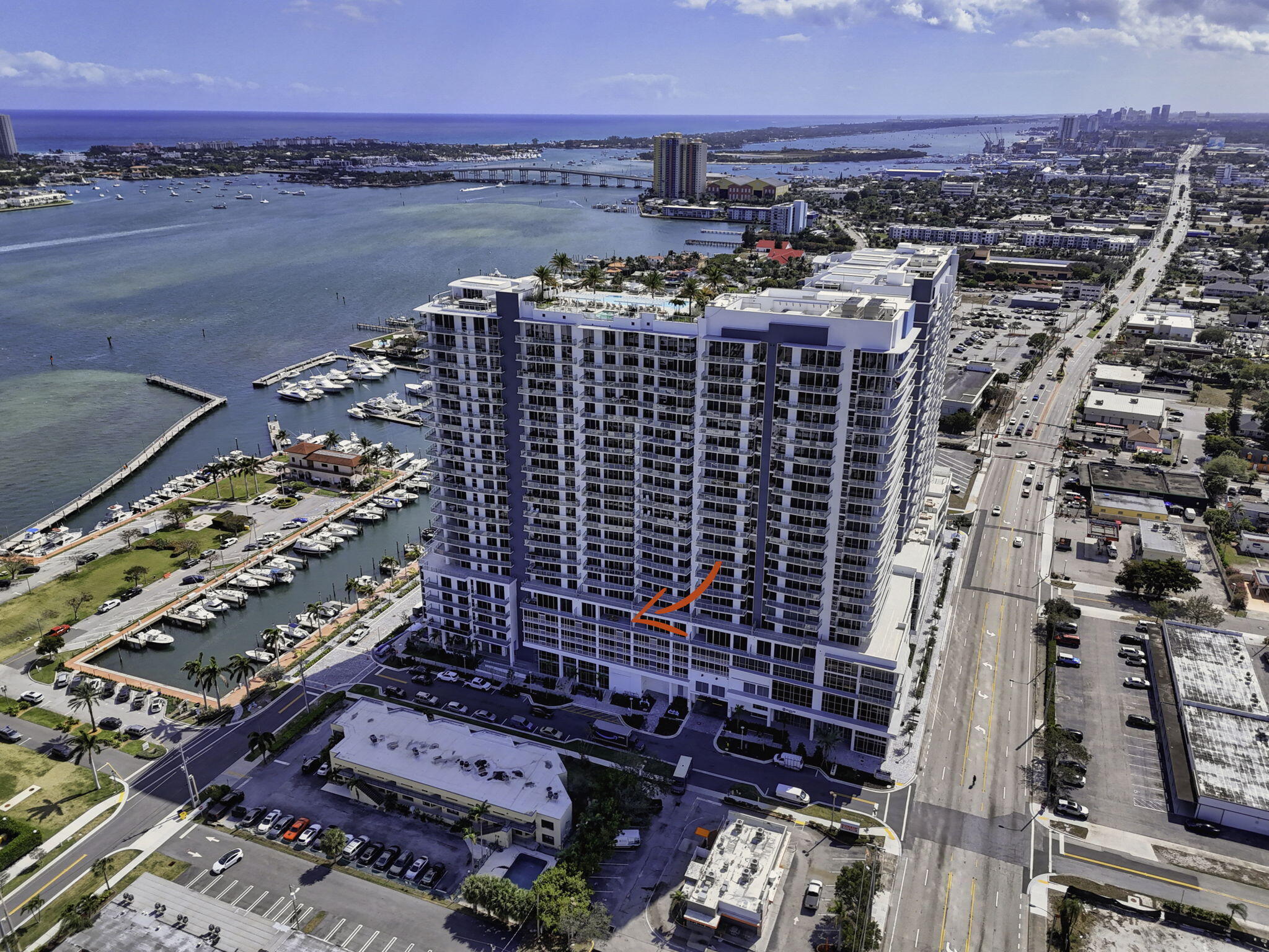 220 Lake Shr Dr #609 Lake Park, FL 33403