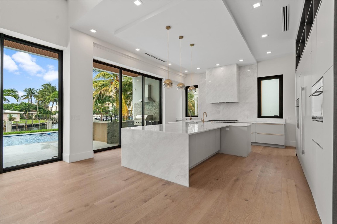 2 Sunset Pompano Beach, FL 33062