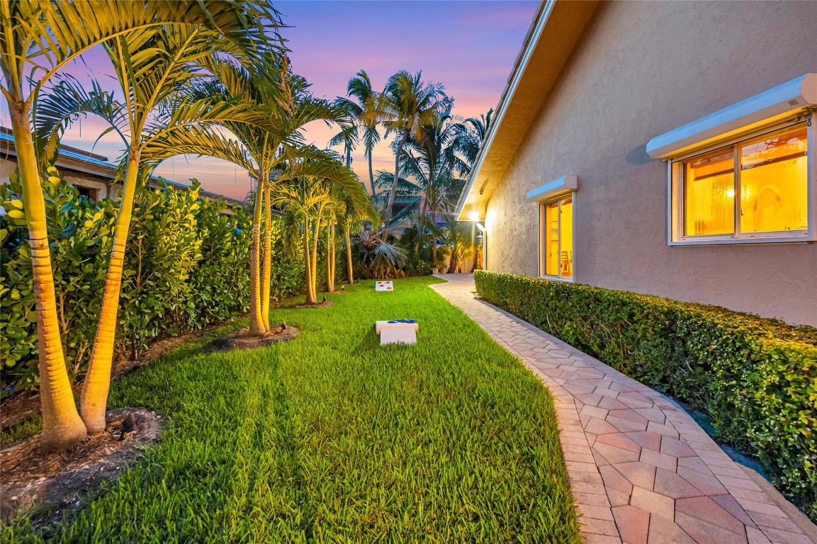 1643 Seabreeze Fort Lauderdale, FL 33316