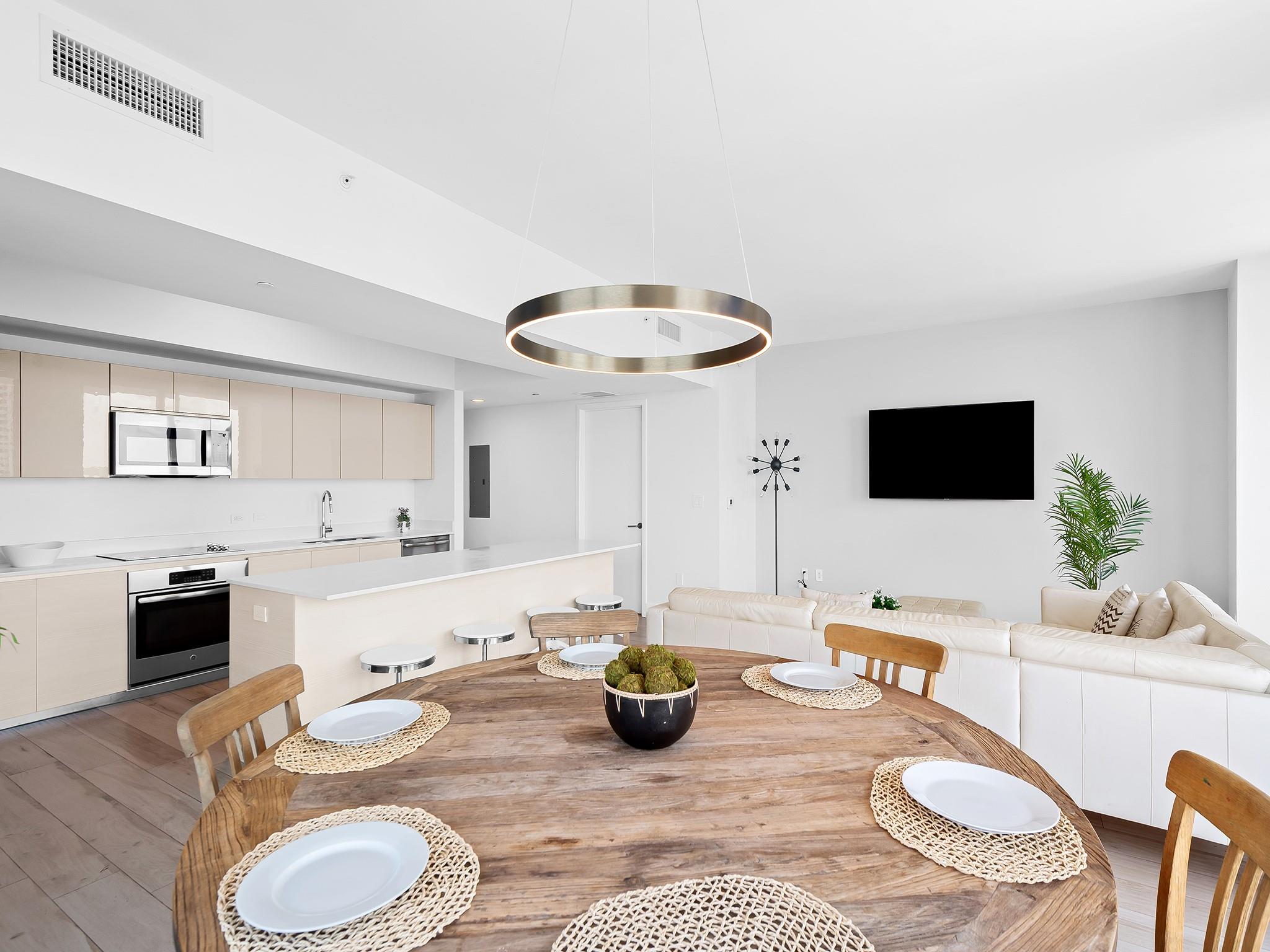 image Beachwalk Condominium12
