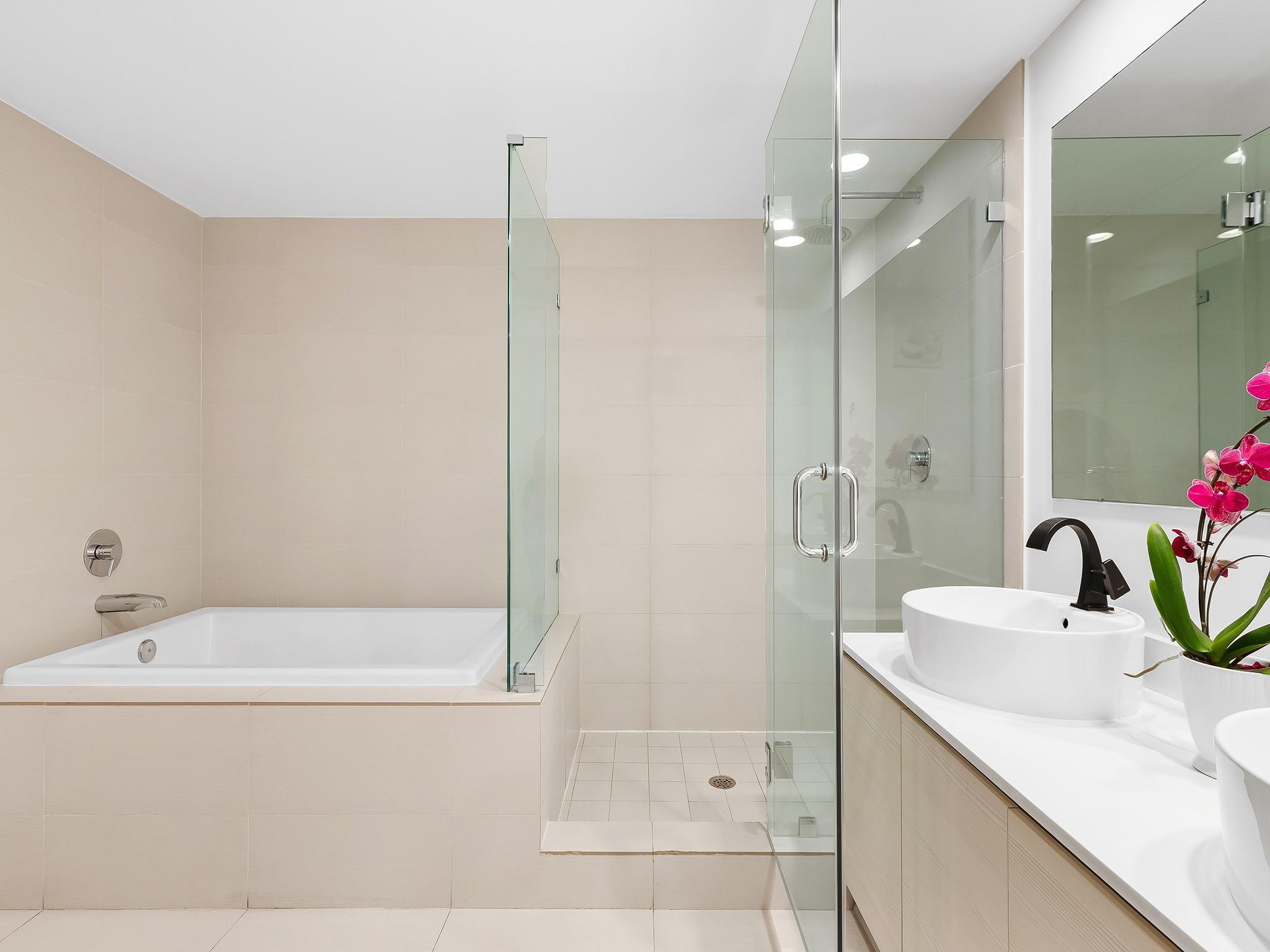 image Beachwalk Condominium16