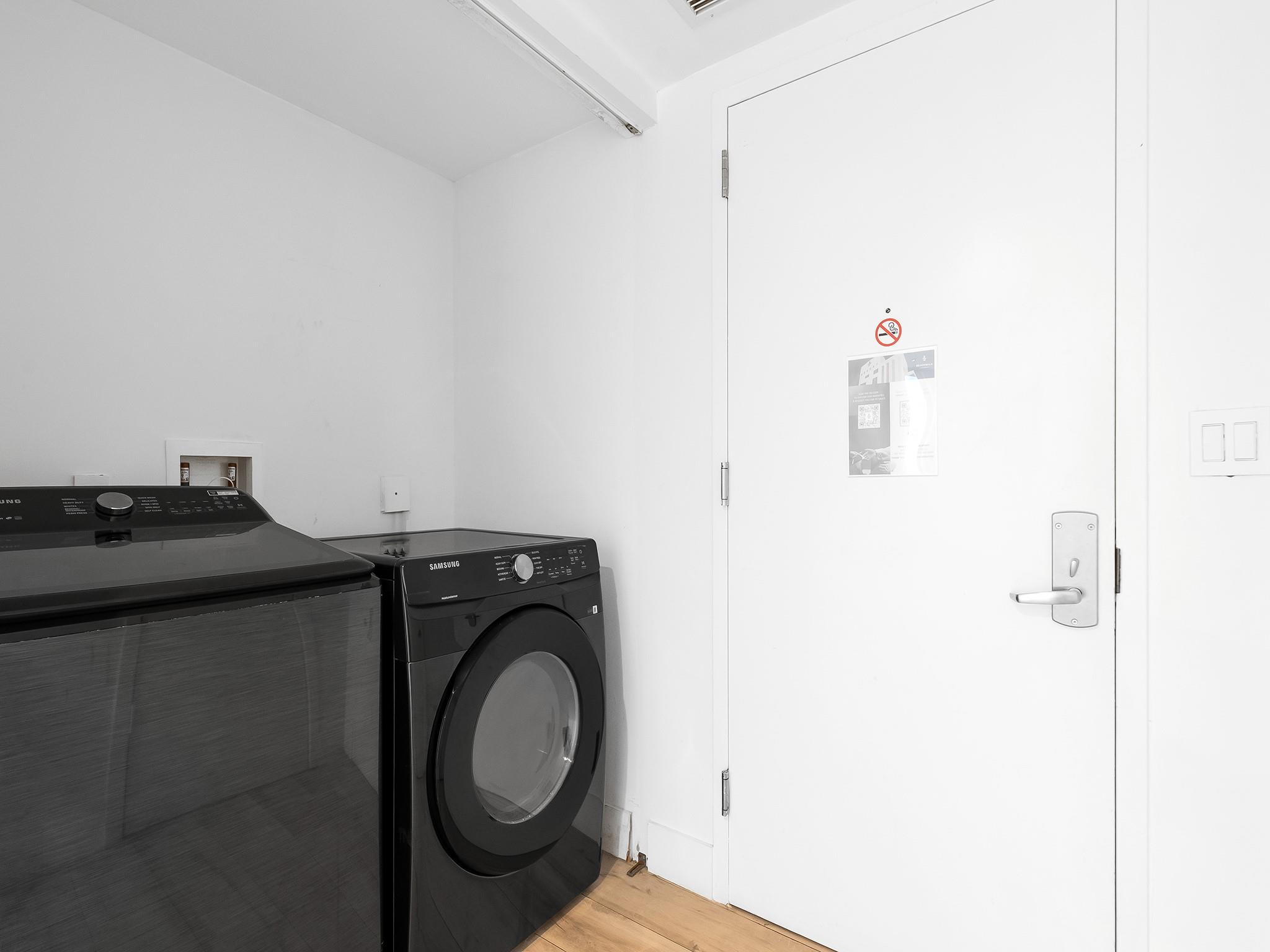 image Beachwalk Condominium26