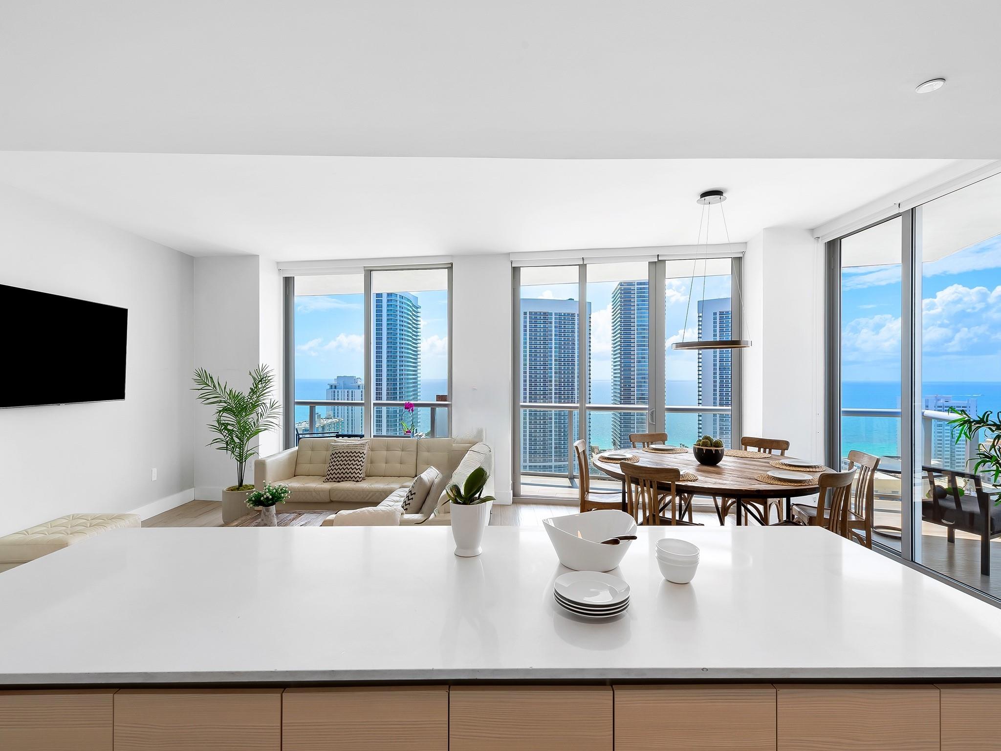 image Beachwalk Condominium5