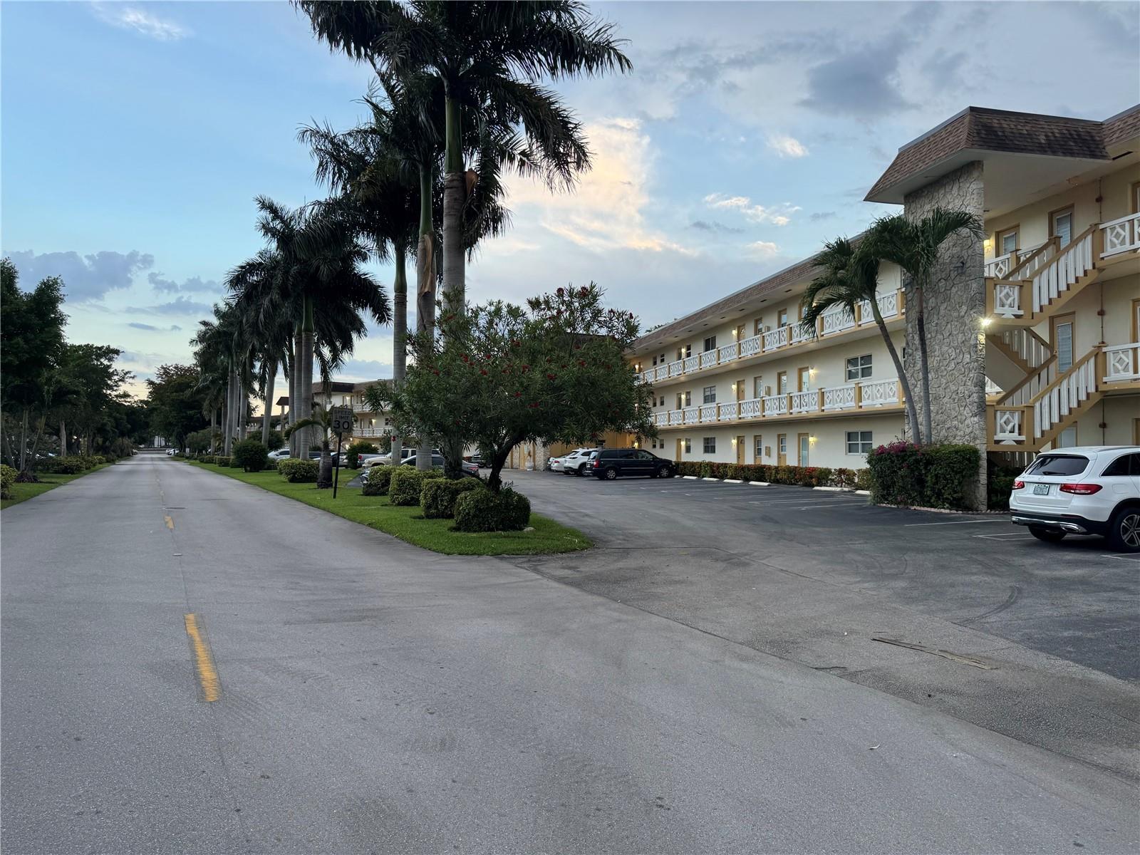 5111 W Oakland Park Blvd #307