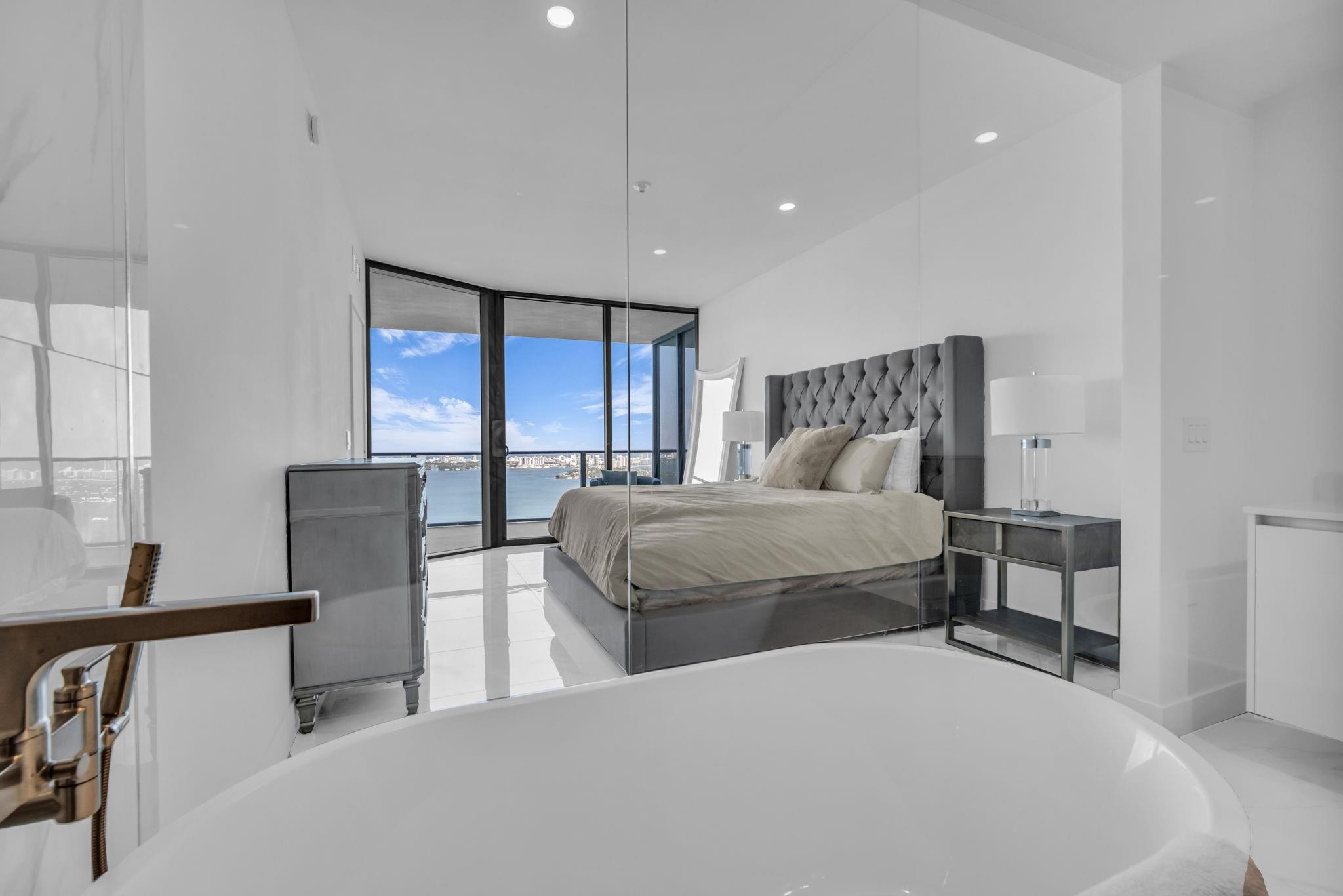 image Aria Reserve Miami19