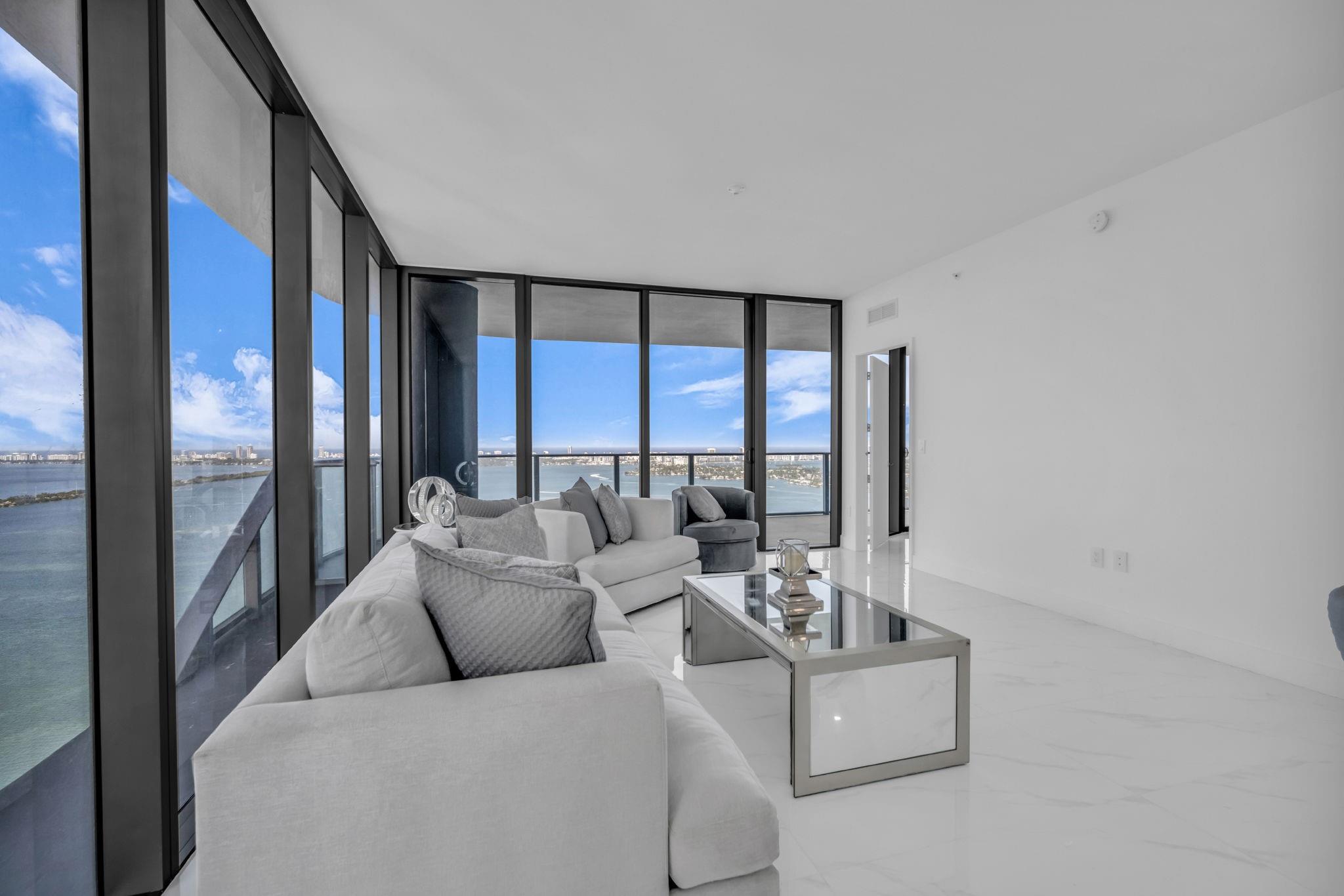 image Aria Reserve Miami5