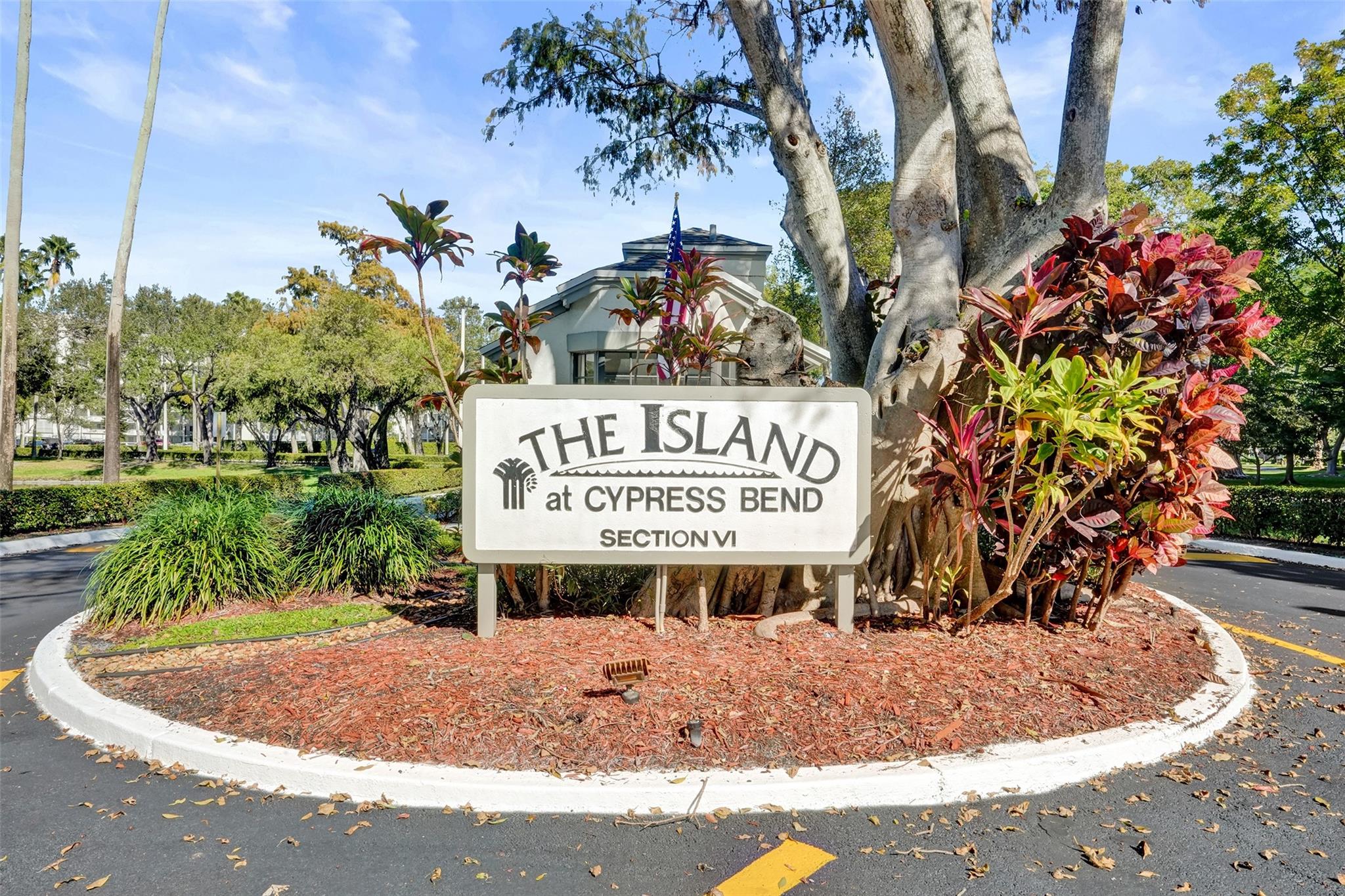 2221 Cypress Is Dr #501