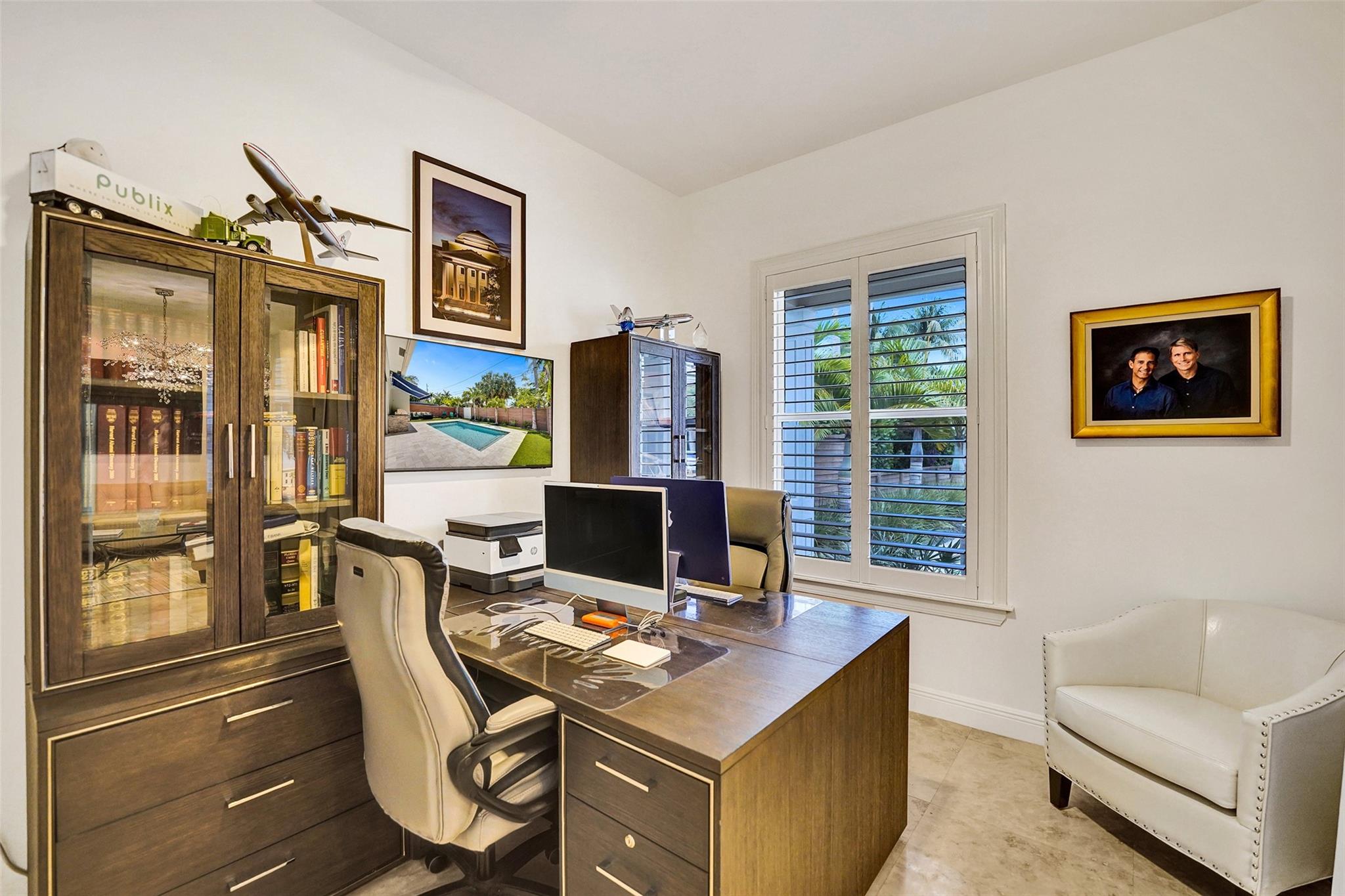 517 NE 11th Ave Fort Lauderdale, FL 33301