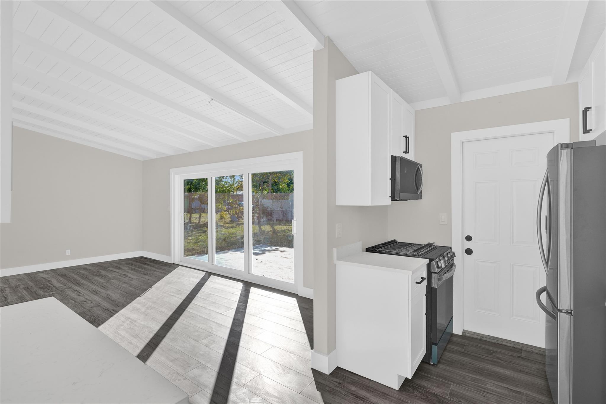 3024 SW 10th St Fort Lauderdale, FL 33312