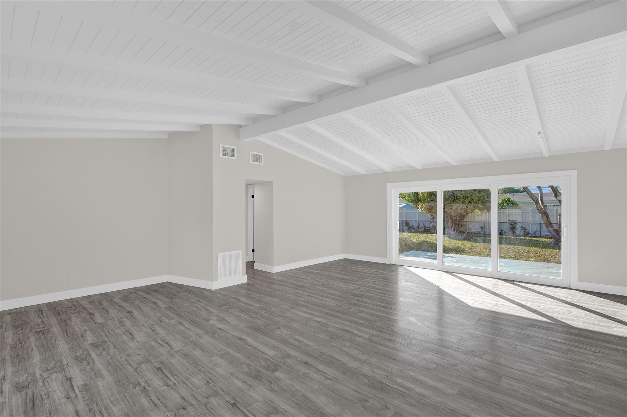 3024 SW 10th St Fort Lauderdale, FL 33312