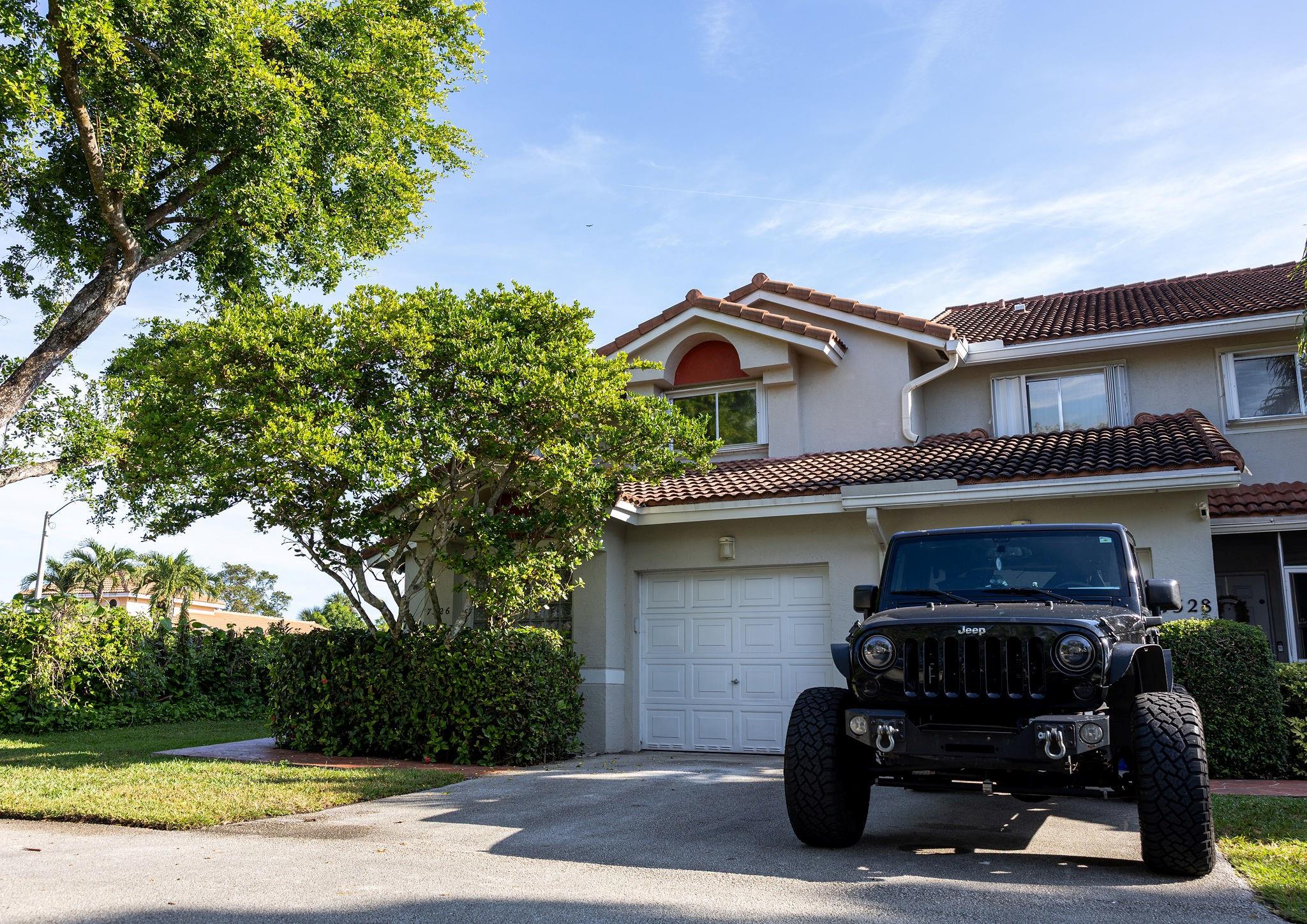 7326 Pinewalk Dr #7326