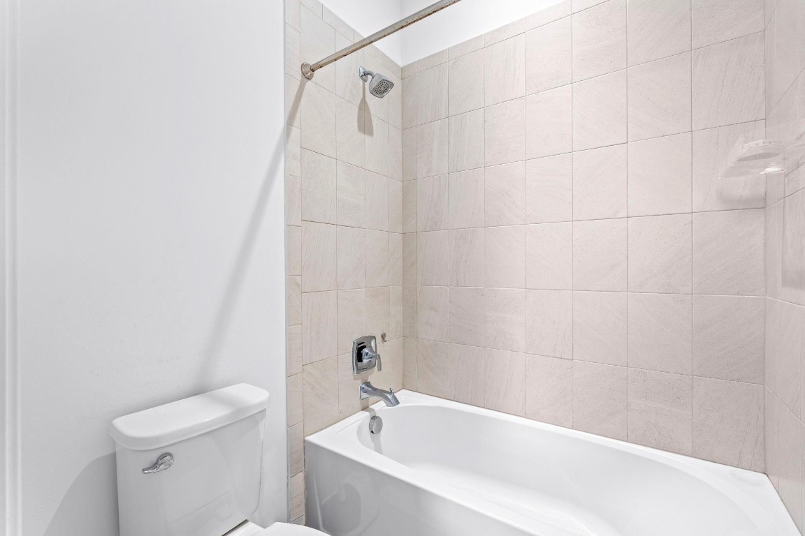 8870 NW 37th Coral Springs, FL 33065