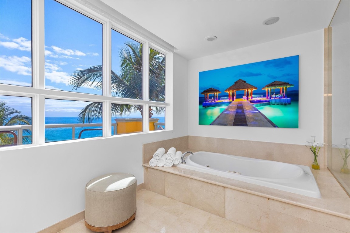 2160 N Ocean #III Fort Lauderdale, FL 33305