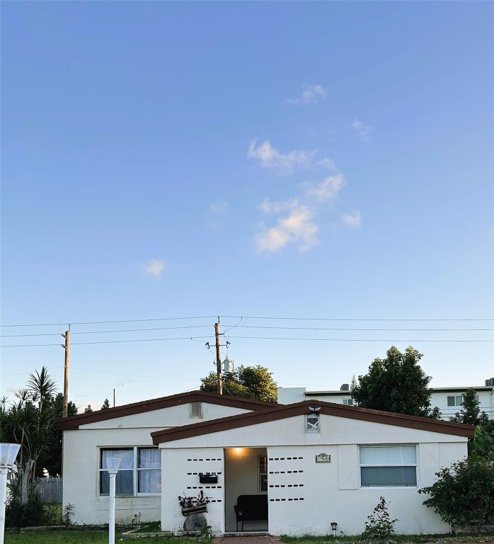 1960 NE 173rd North Miami Beach, FL 33162