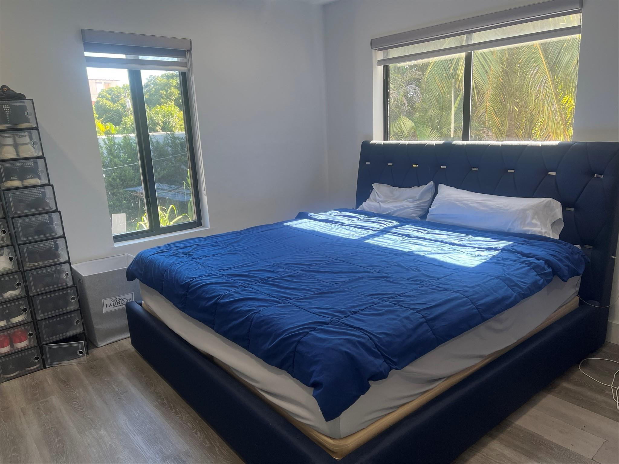 2152 SW 10th Miami, FL 33135