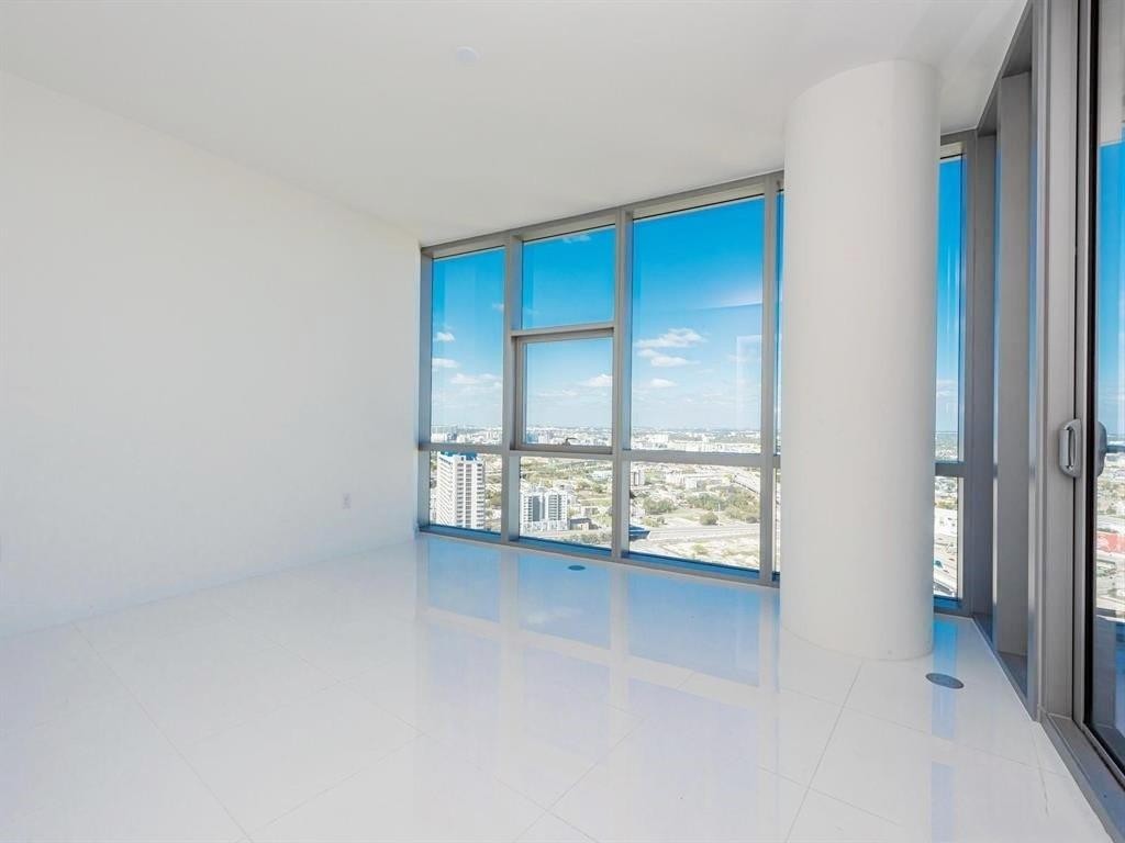 image Paramount Miami Worldcenter14