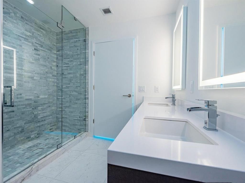 image Paramount Miami Worldcenter18