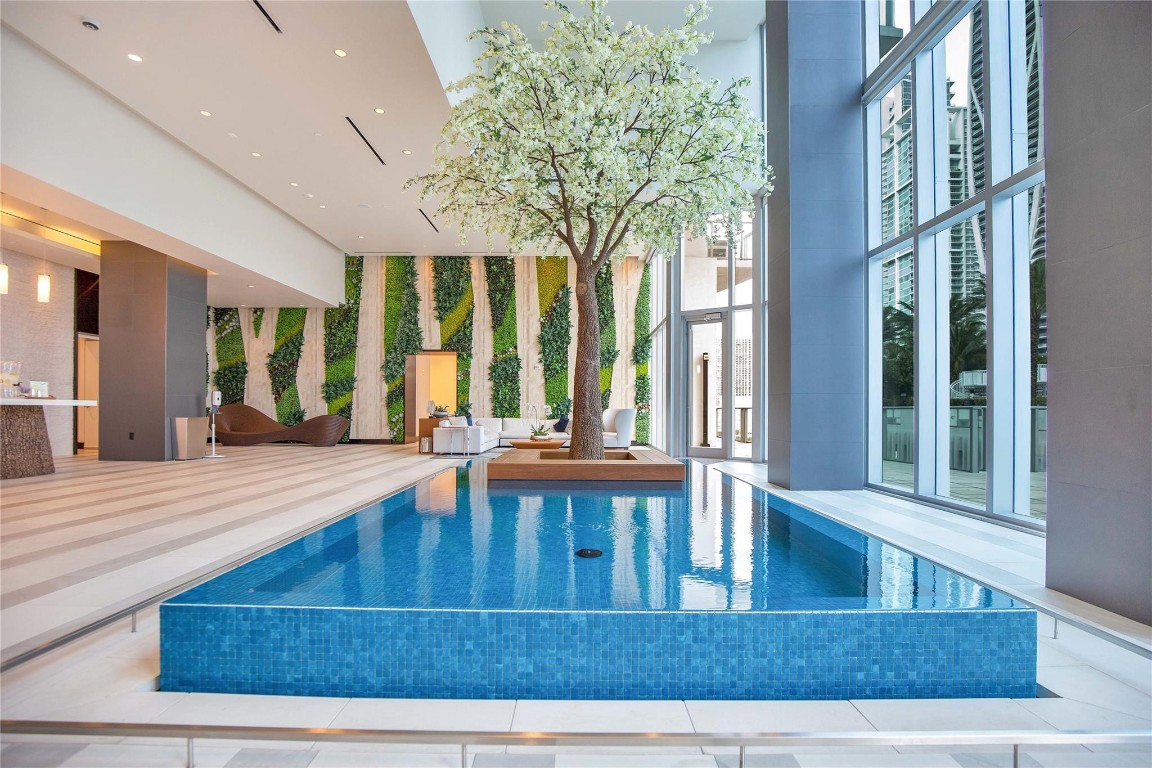 image Paramount Miami Worldcenter32