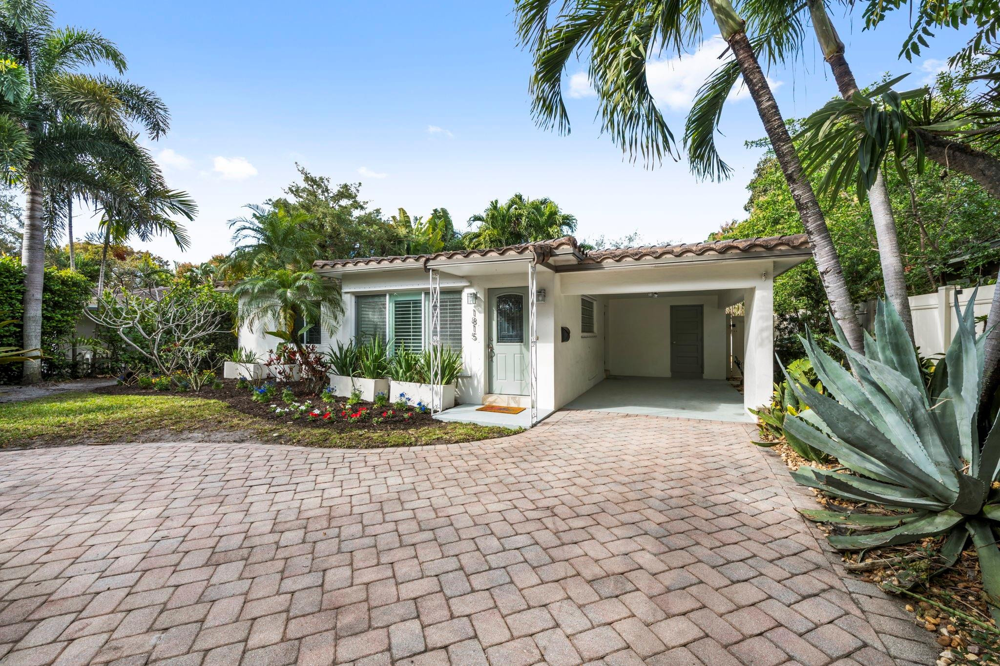 1815 N Victoria Park Fort Lauderdale, FL 33305