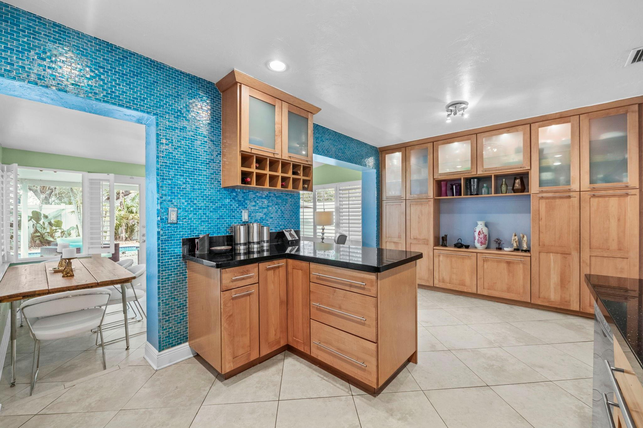 1815 N Victoria Park Fort Lauderdale, FL 33305