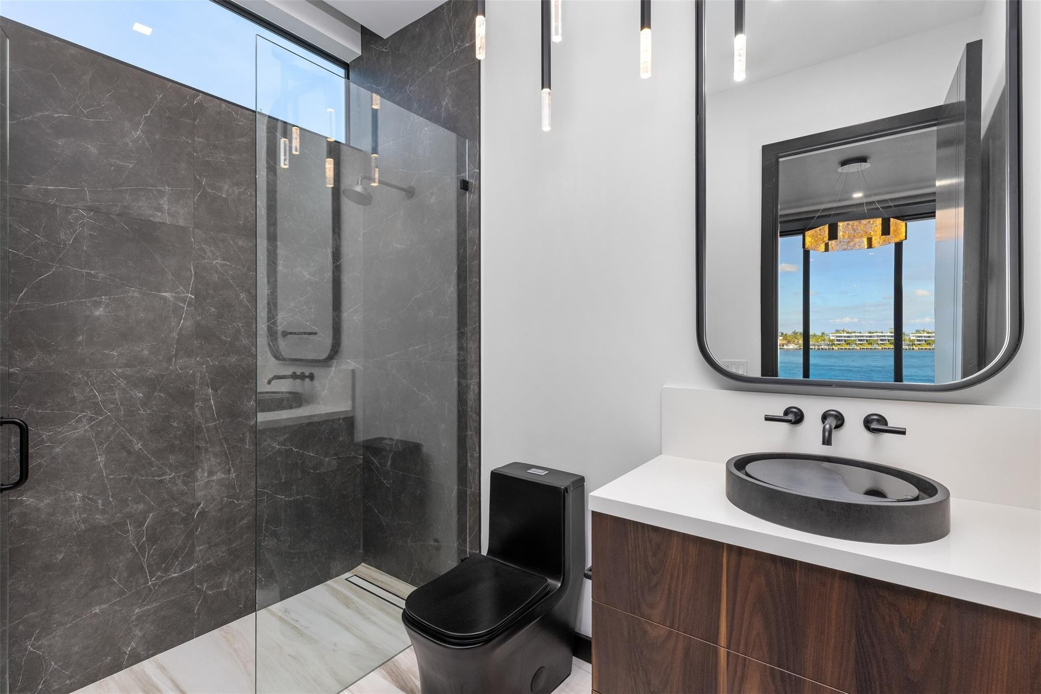 1371 W Terra Mar Pompano Beach, FL 33062