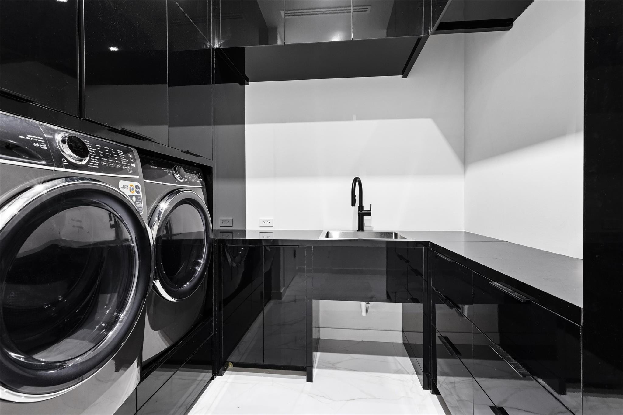 1371 W Terra Mar Pompano Beach, FL 33062