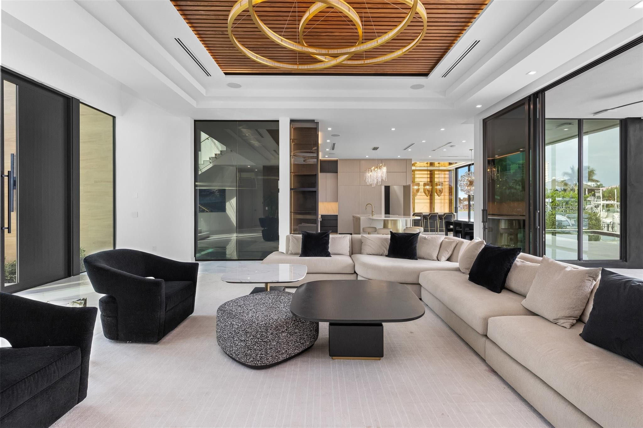 1371 W Terra Mar Pompano Beach, FL 33062