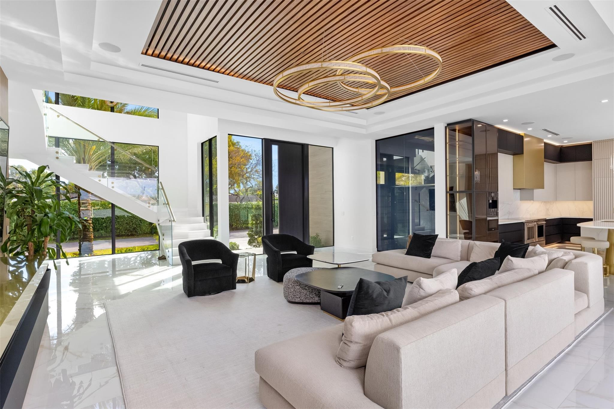 1371 W Terra Mar Pompano Beach, FL 33062