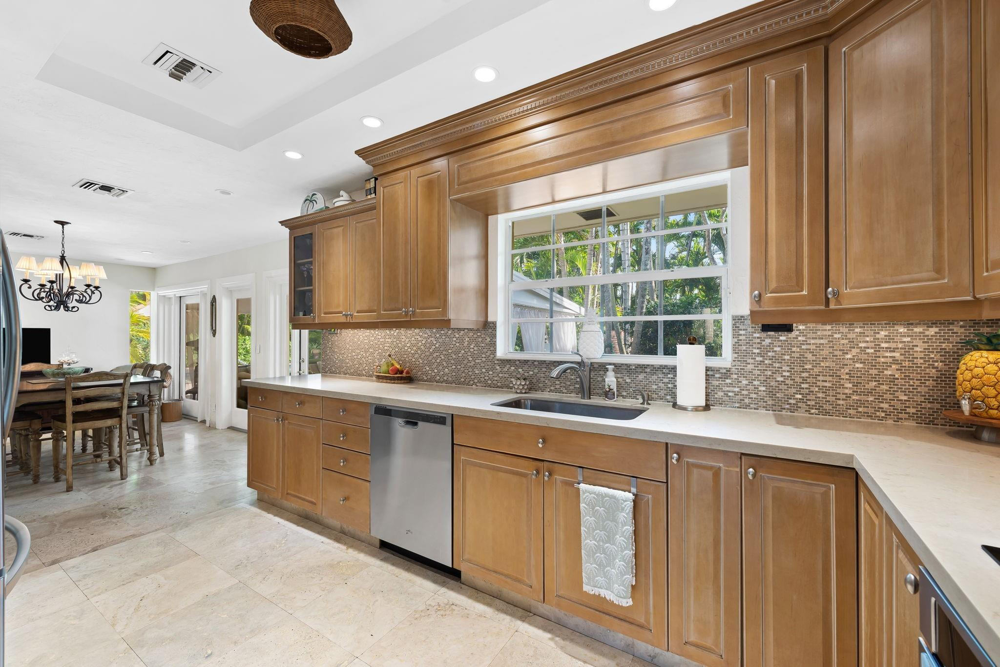 1030 Polk Hollywood, FL 33019