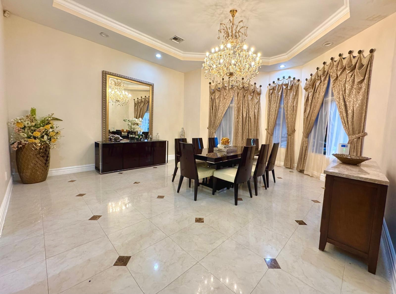 5981 SW 37th Fort Lauderdale, FL 33312