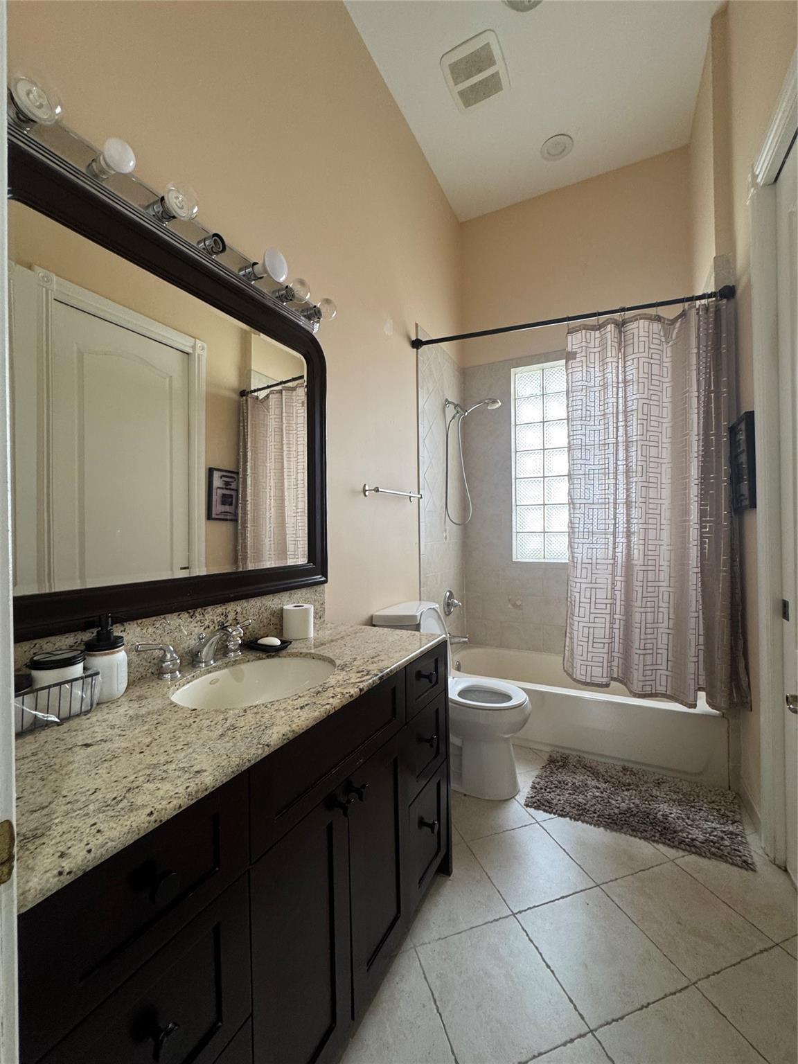 5981 SW 37th Fort Lauderdale, FL 33312