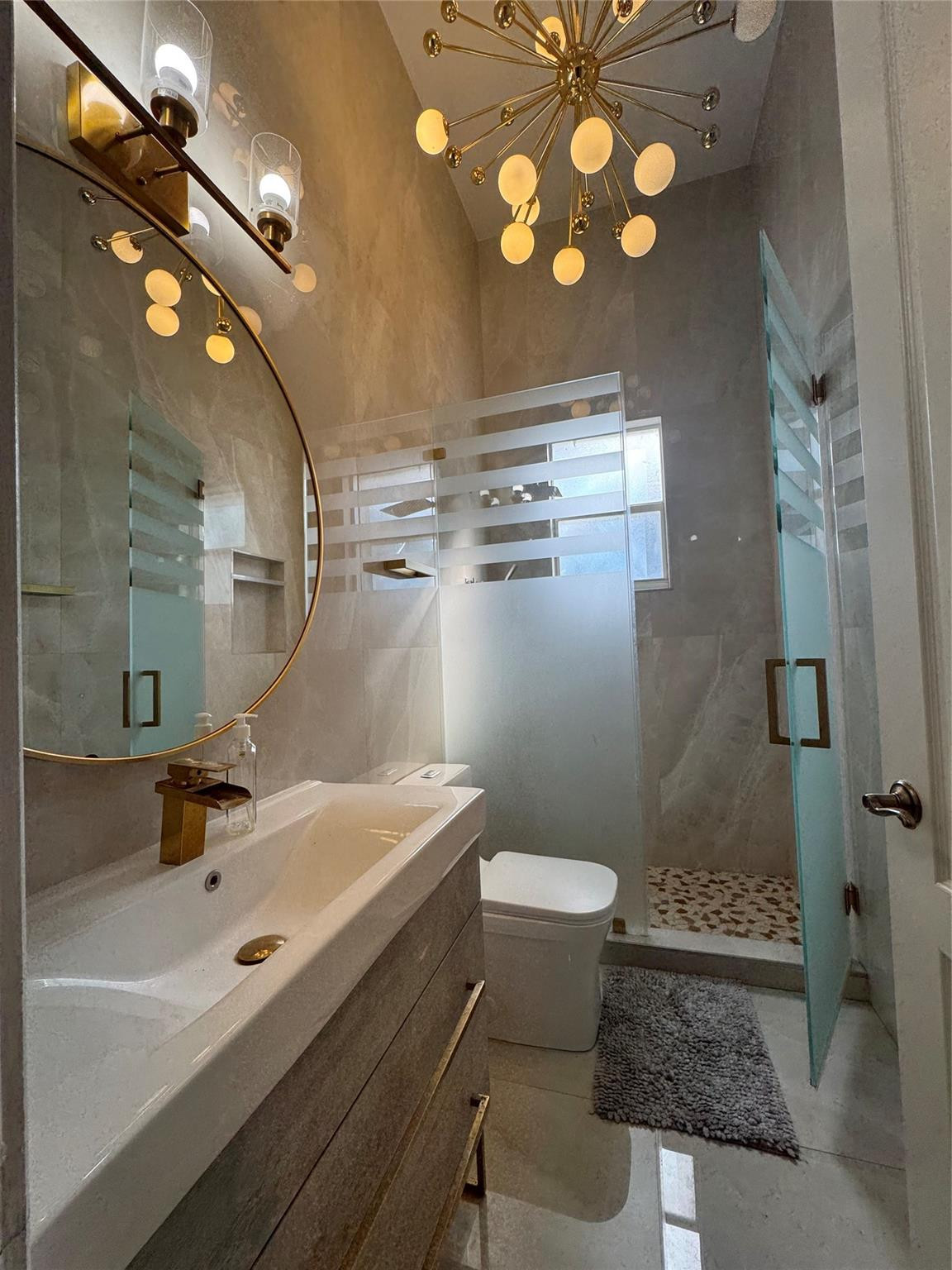 5981 SW 37th Fort Lauderdale, FL 33312