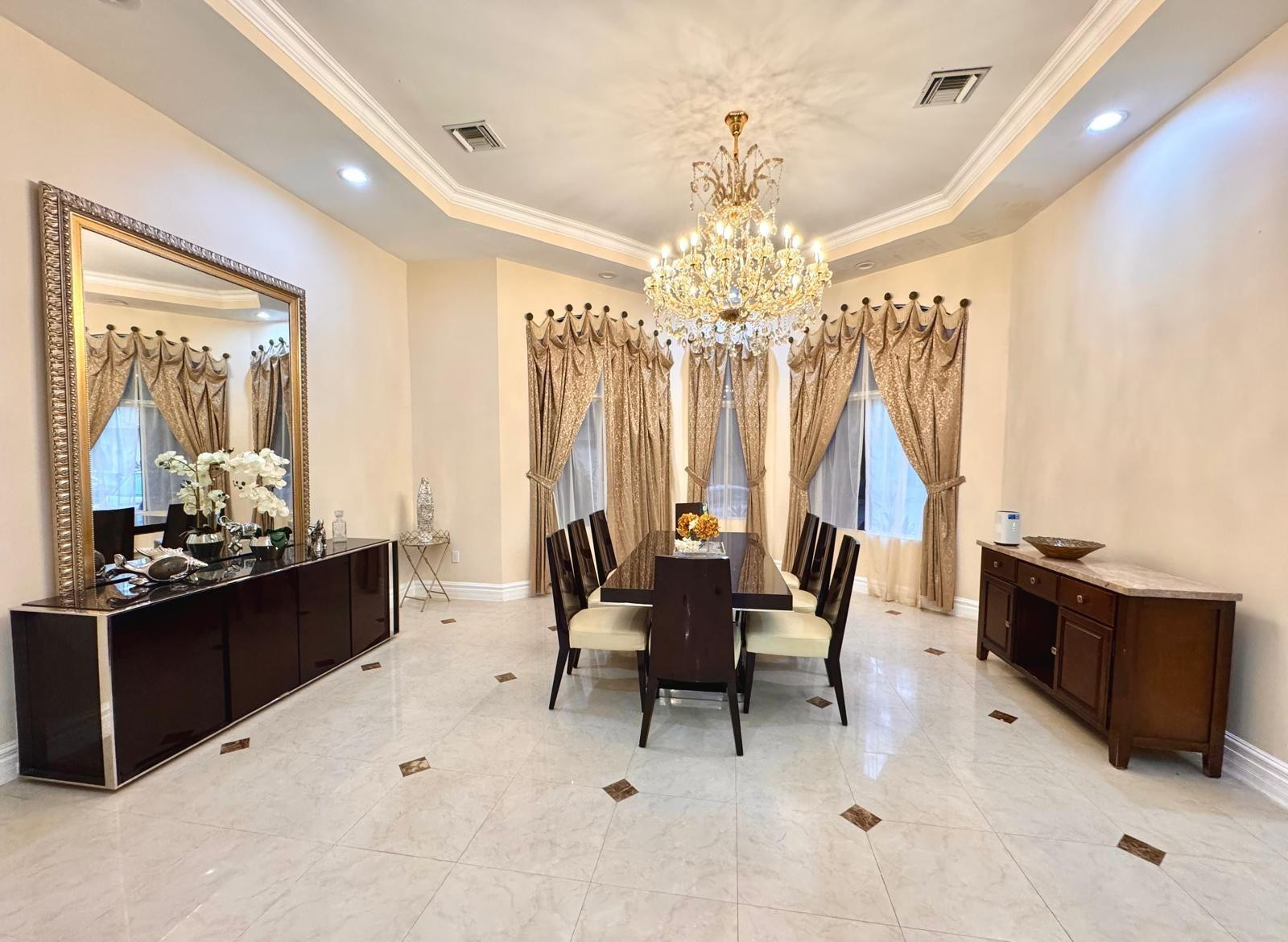 5981 SW 37th Fort Lauderdale, FL 33312