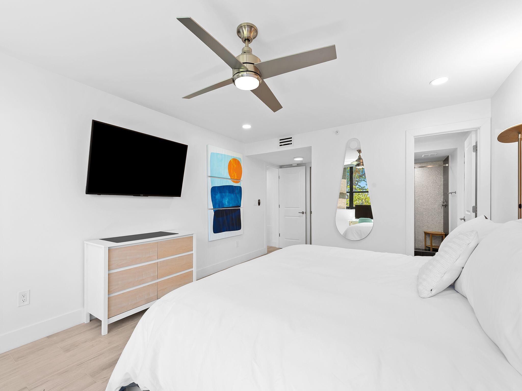 899 Jeffery St #107,Boca Raton, FL 33487