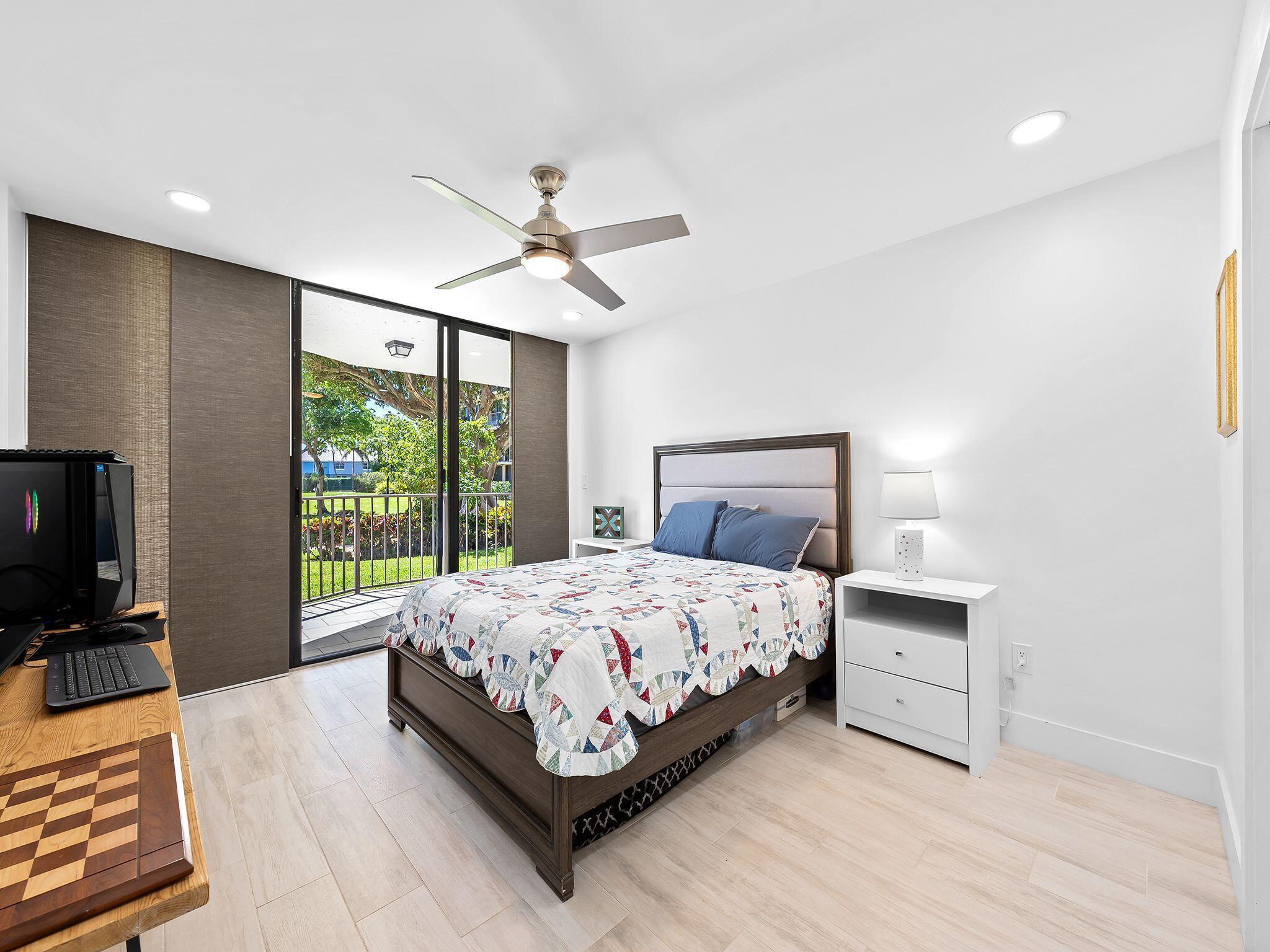 899 Jeffery St #107,Boca Raton, FL 33487