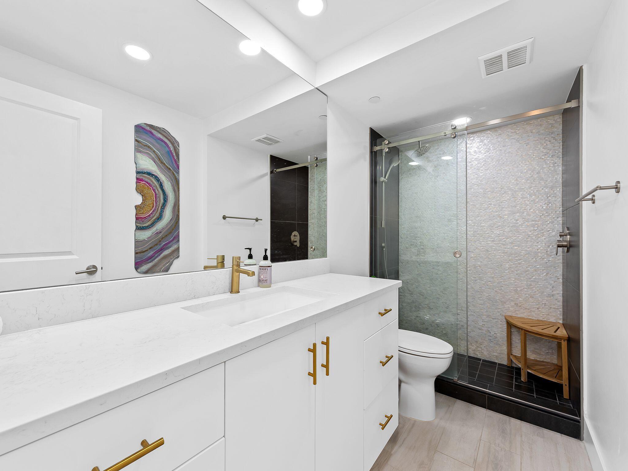 899 Jeffery St #107,Boca Raton, FL 33487