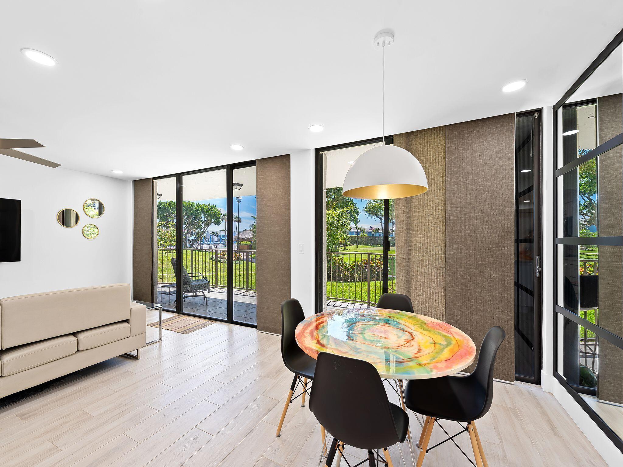 899 Jeffery St #107,Boca Raton, FL 33487