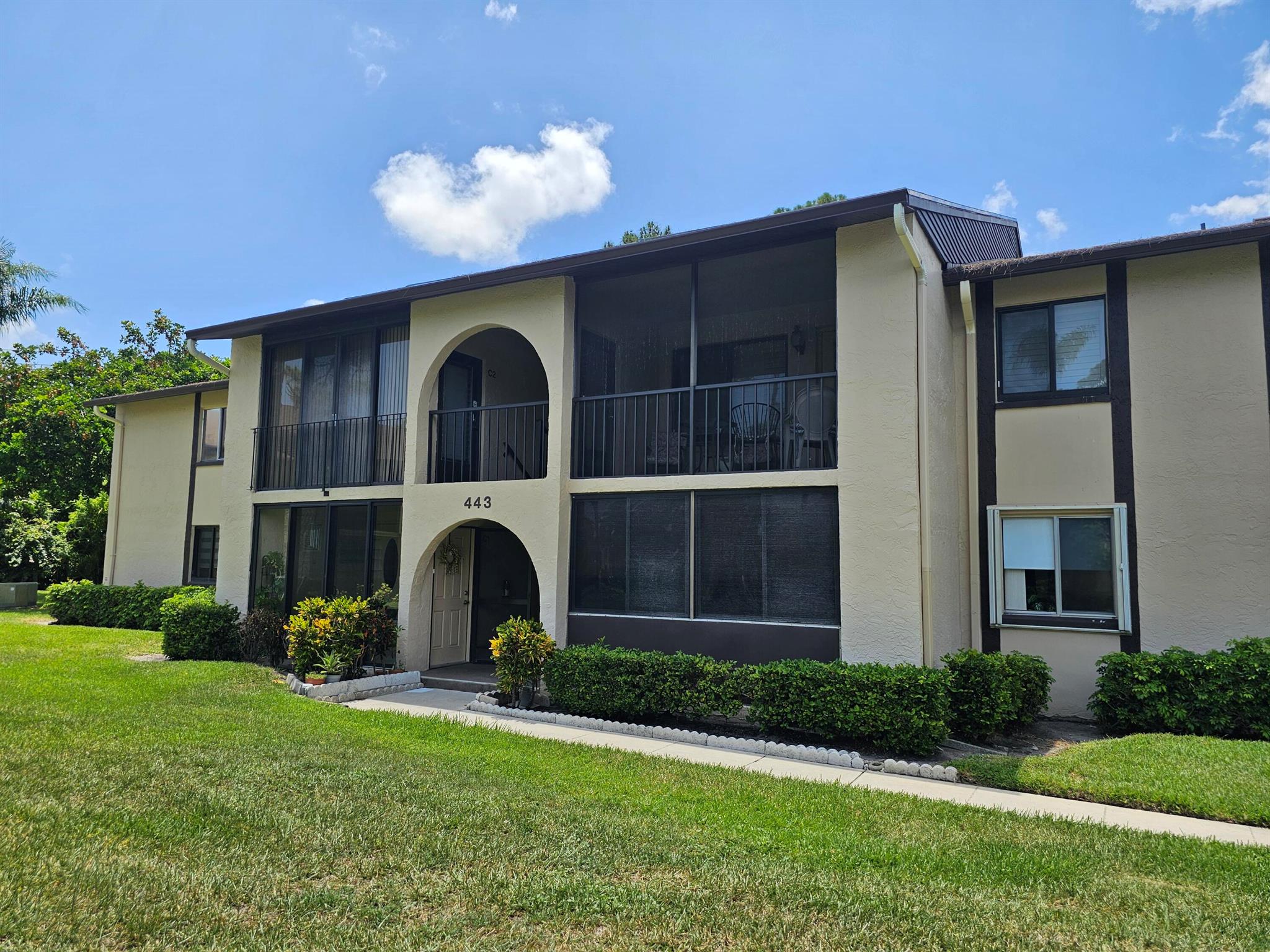 443 Pine Glen Ln #C-2