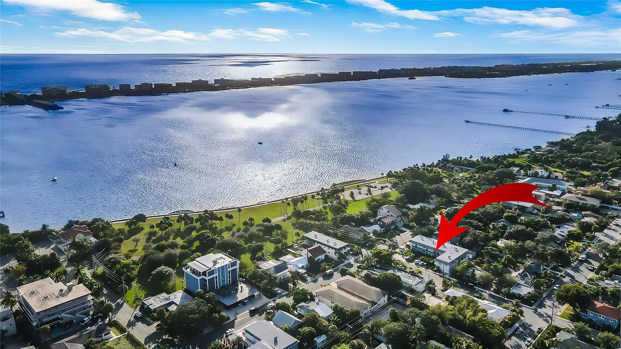 301 S Lakeside Dr #7