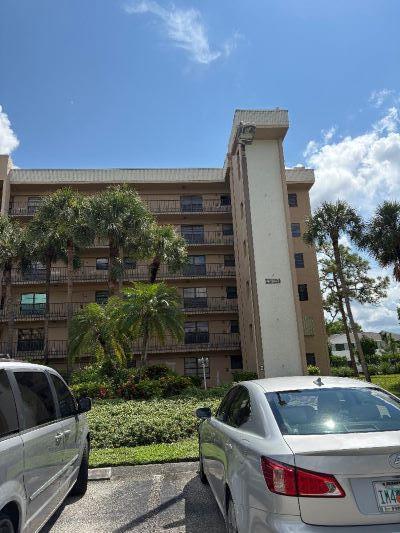 4640 Lucerne Lks Blvd #508