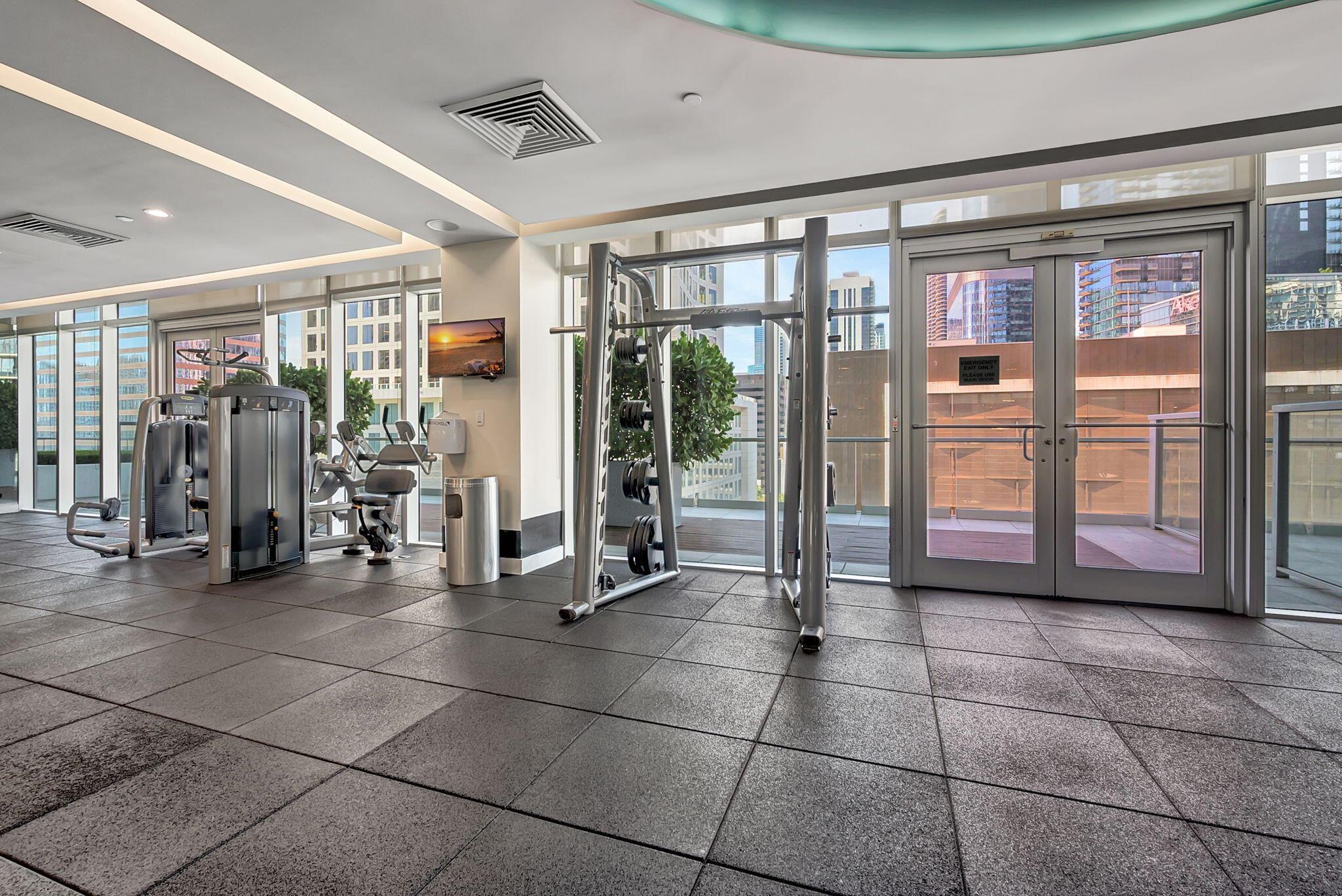 image 500 Brickell West Condo30