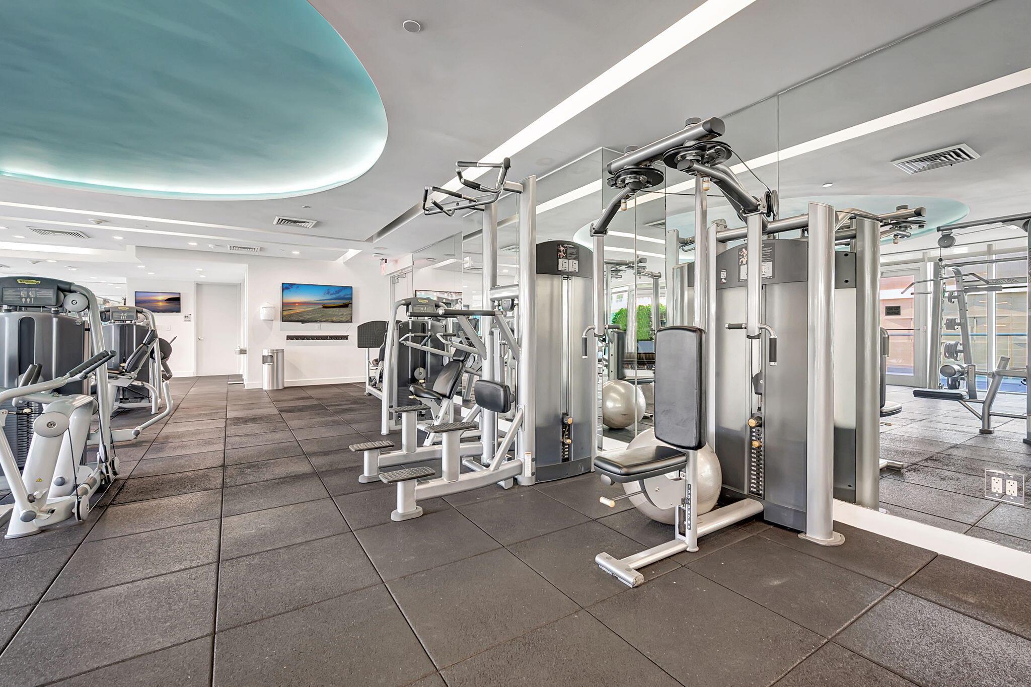 image 500 Brickell West Condo31