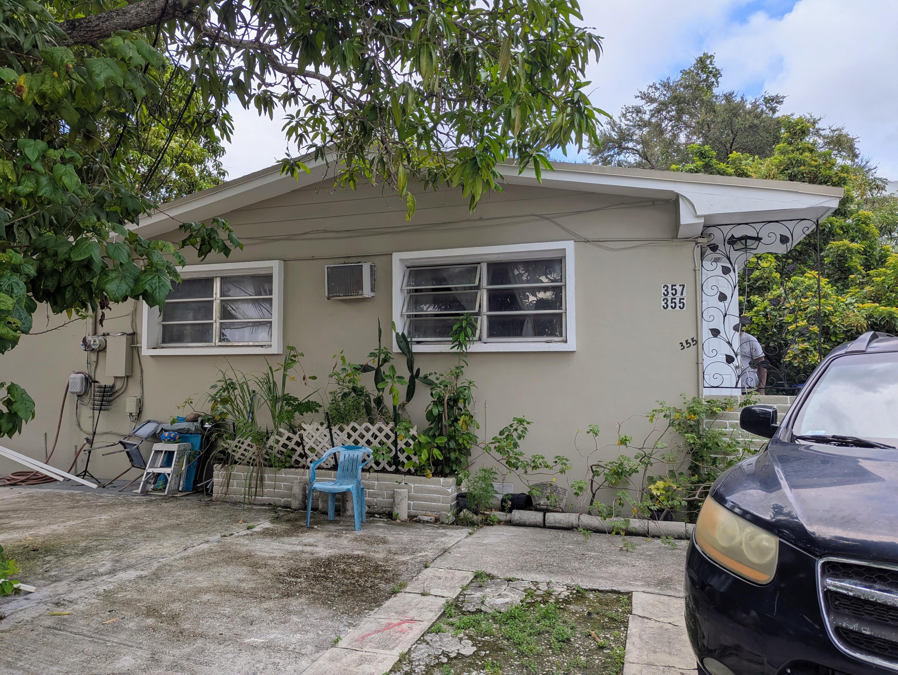 355 NE 55th Ter