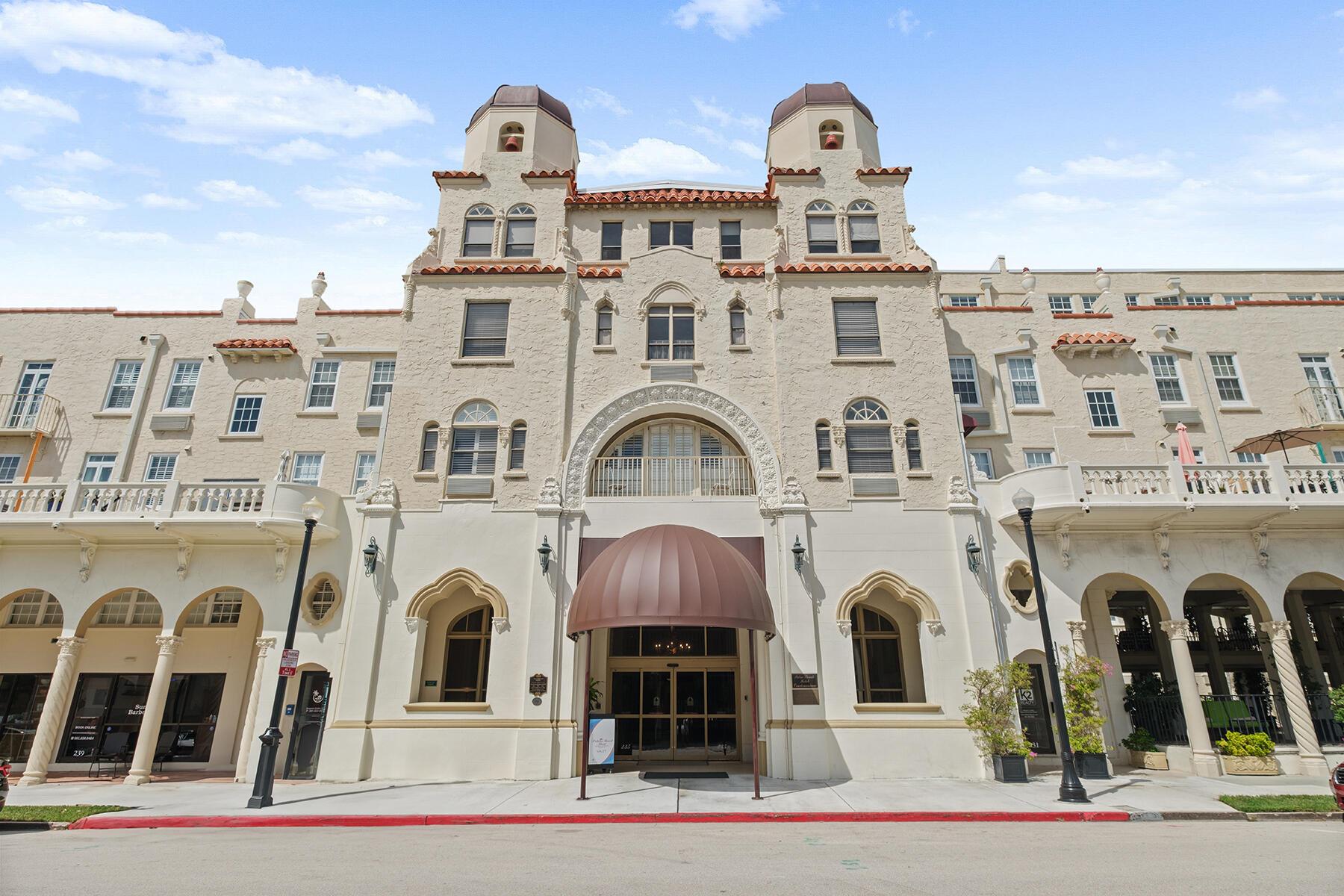 235 Sunrise Ave #3103