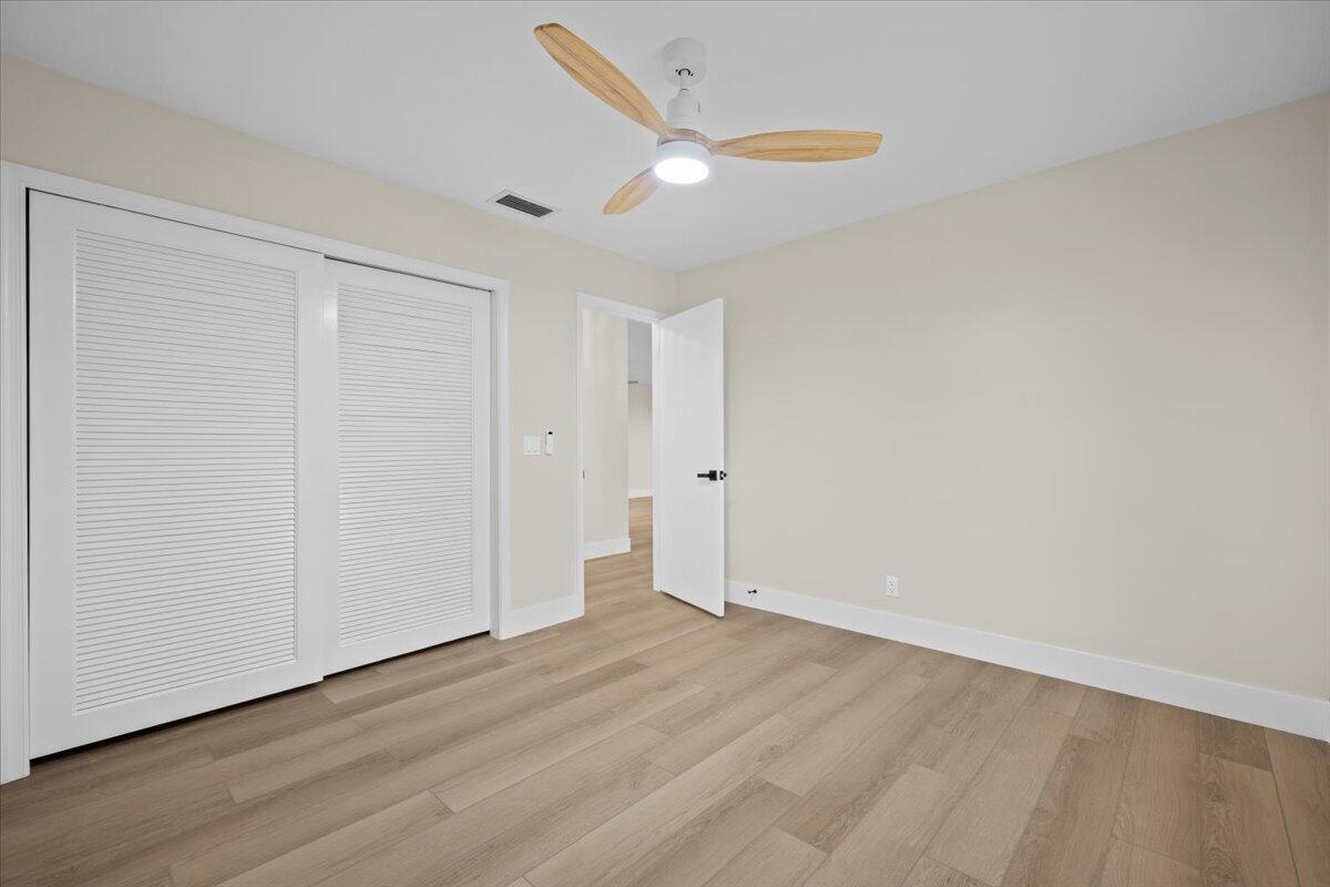 19052 SE Hillcrest Dr Tequesta, FL 33469