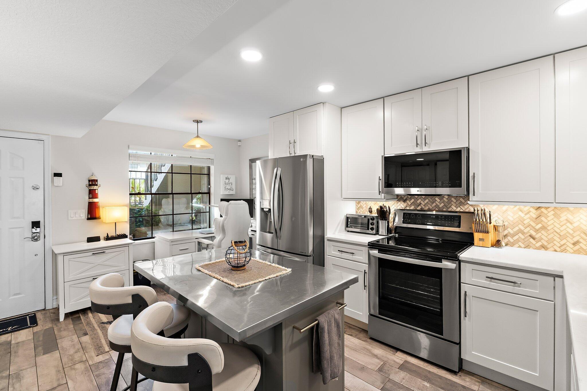 1201 Pinecrest Cir #B Jupiter, FL 33458