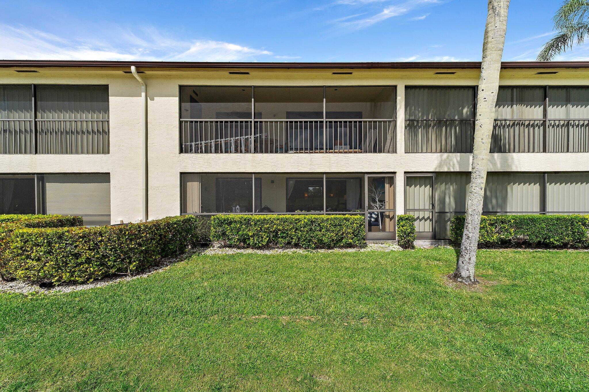 1201 Pinecrest Cir #B Jupiter, FL 33458