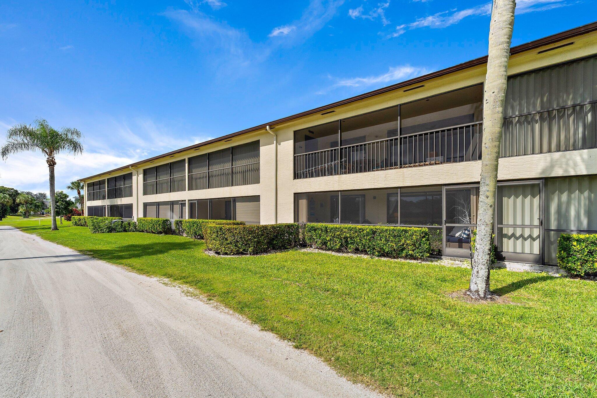 1201 Pinecrest Cir #B Jupiter, FL 33458