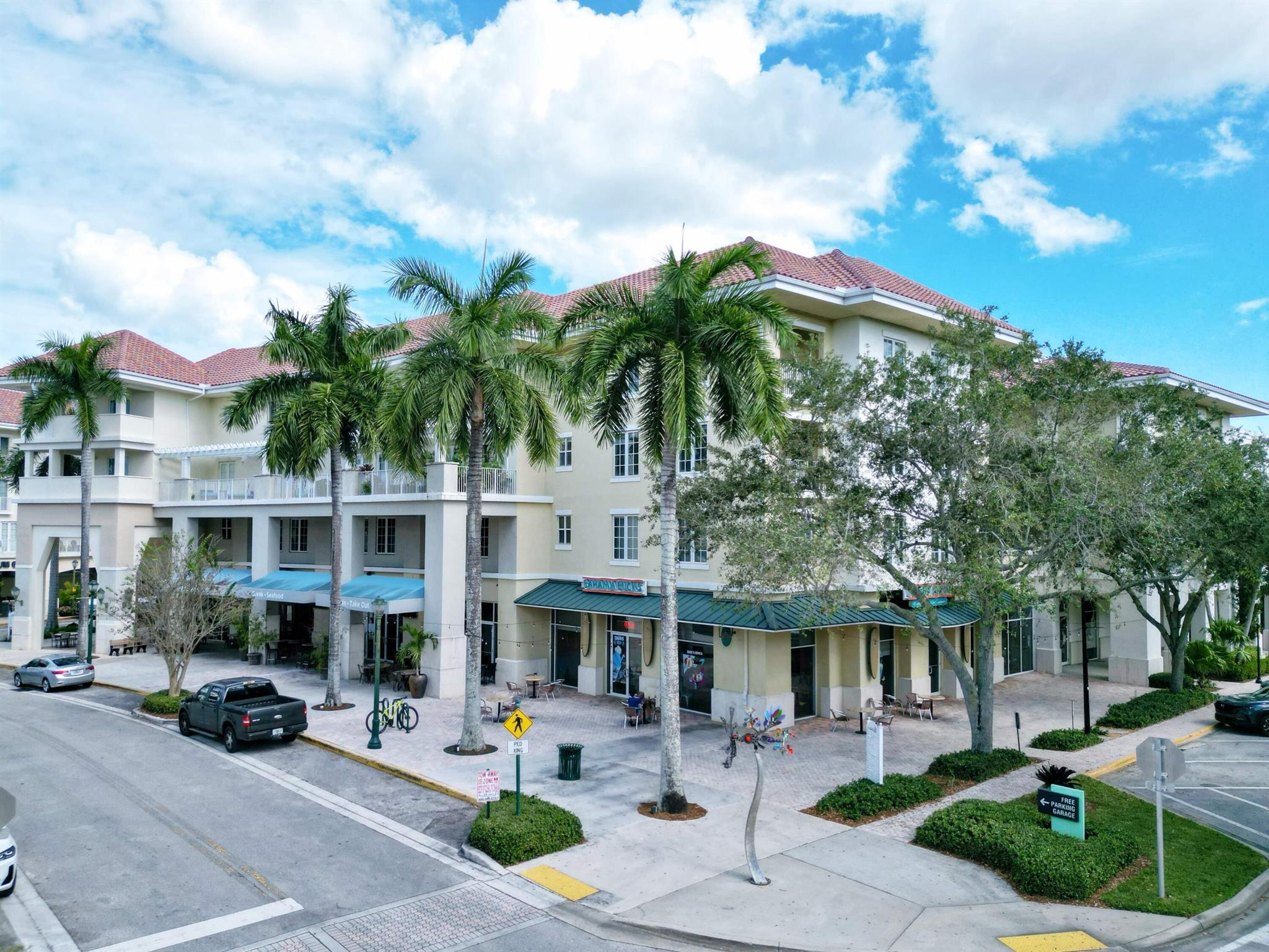 Undisclosed Address Jupiter, FL 33458