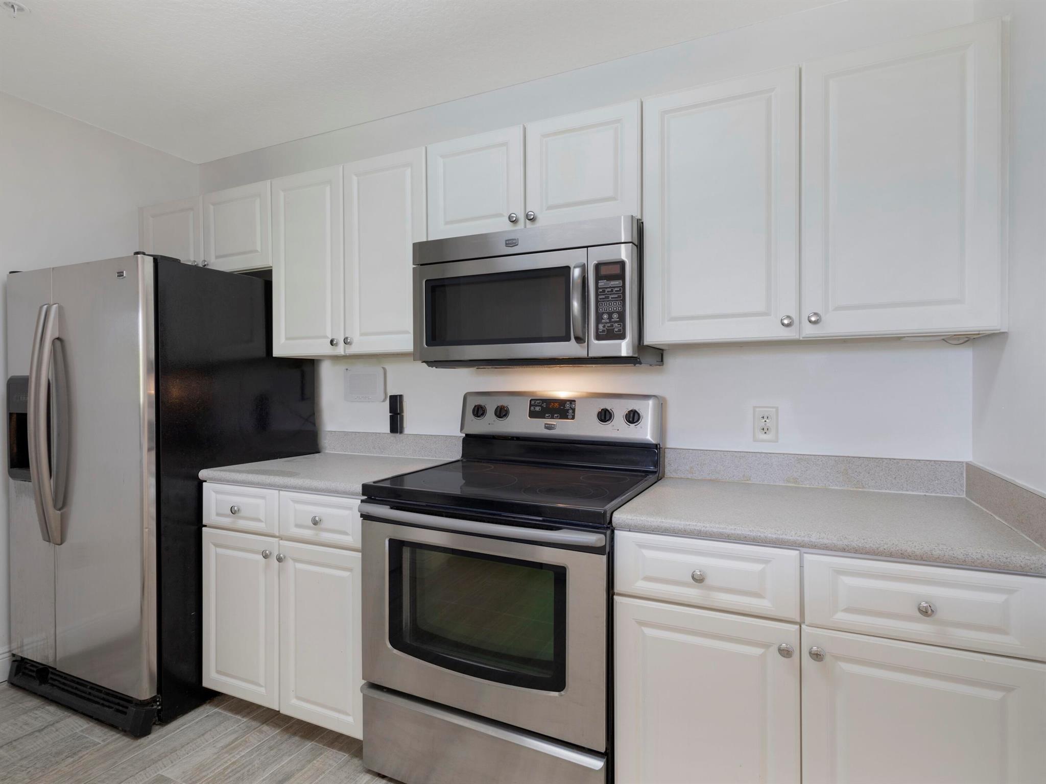 Undisclosed Address Jupiter, FL 33458